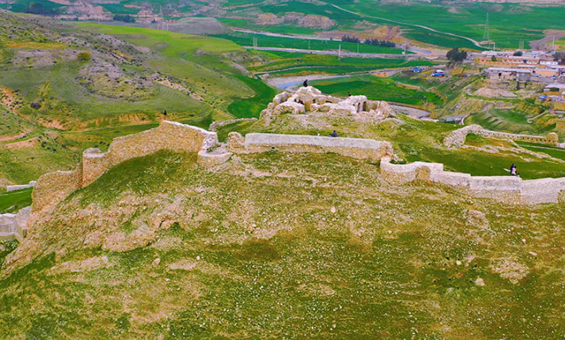 Posht Ghale, Iran